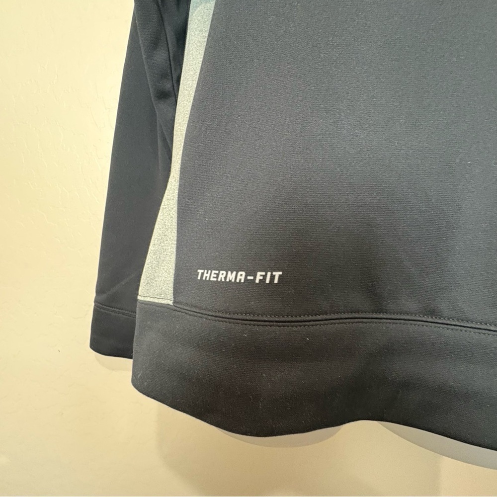 Nike Pullover Jacket Therma-Fit 1/4 Zip Black with Grey Side Stripes Women’s M - Picture 5 of 6